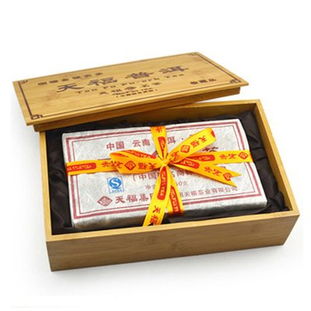 天福茗茶喇嘛金银贡茶精制生熟茶砖礼盒评析 值得购买的品质之选